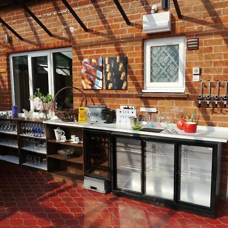 South View Country House Sleeps 12 - Hot Tub - Views Henley-in-Arden Экстерьер фото