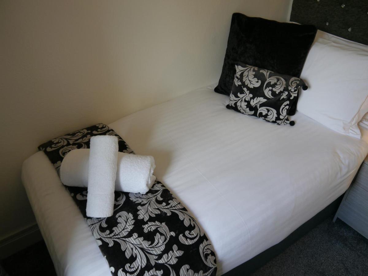 South View Country House Sleeps 12 - Hot Tub - Views Henley-in-Arden Экстерьер фото