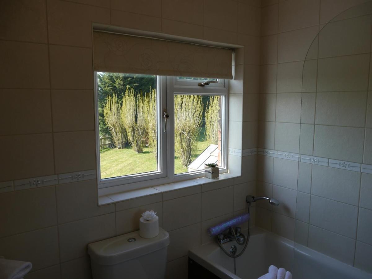 South View Country House Sleeps 12 - Hot Tub - Views Henley-in-Arden Экстерьер фото